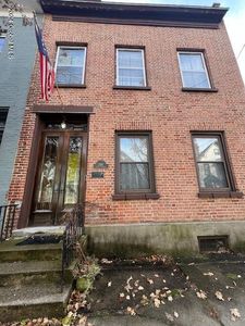 156 Front Street, Schenectady, NY, 12305