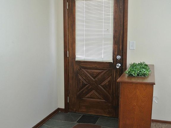 4th image of 5363 Kimball Ave SE