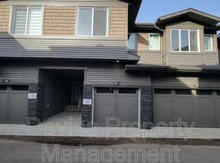 2710 66th St SW #69, Edmonton, AB T6X 1A3