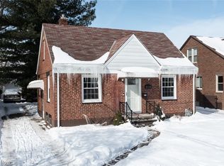 4124 Parkside Dr, Brooklyn, OH 44144