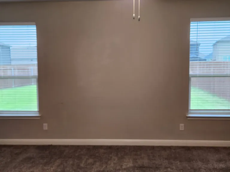 master suite very private and over sized, ceiling fan, great natural light