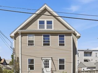 102 Lemuel Ave, Chicopee, MA 01013