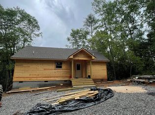 136 Roberts Rdg, Murphy, NC 28906