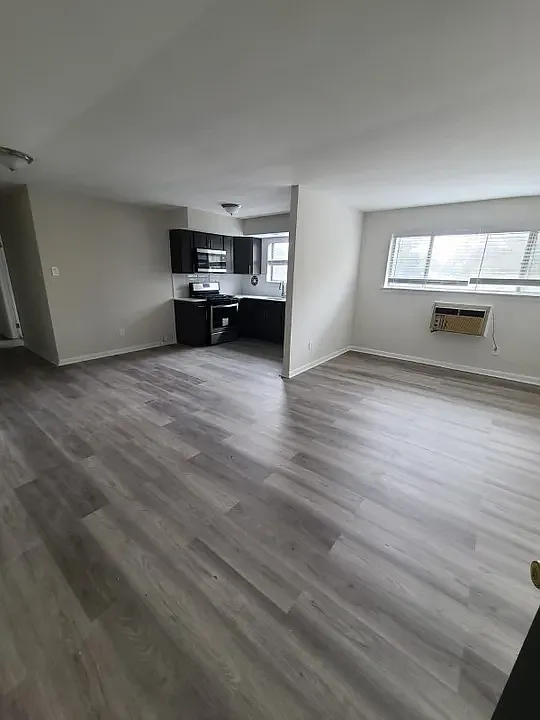 1 bed, $1,486 — Photo 3