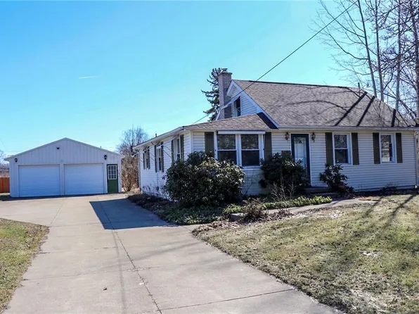 3039 W 11th St, Erie, PA 16505