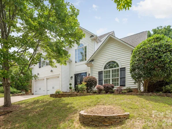 20307 Southshore Dr, Cornelius, NC 28031