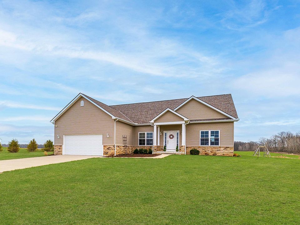 14092 Dutch Cross Rd, Centerburg, OH 43011 | MLS #223009846 | Zillow