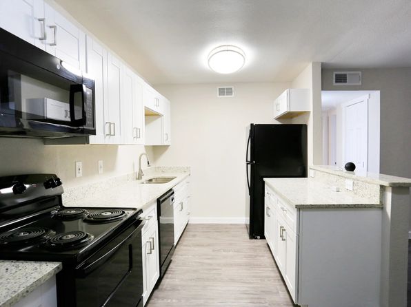 3401 Joyce Ln #1008