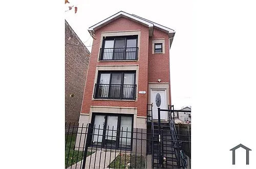 1528 S Trumbull Ave #3 Photo 1
