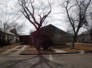 1005 N 9th St, Ballinger, TX 76821