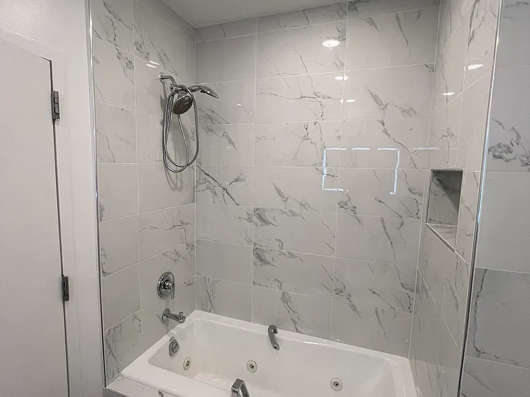 44 W 56th St #4 — Photo 9