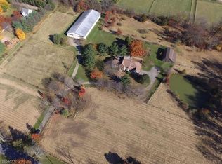 37 Wolverton Rd, Pittstown, NJ 08867