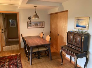 1102 Mailuna Pl, Makawao, HI 96768