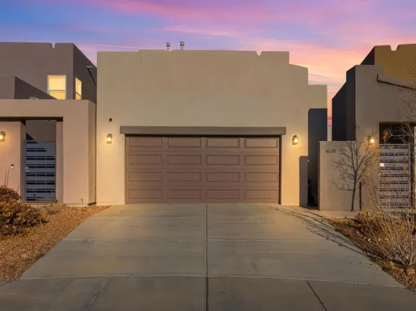 1630 Tierra Alta Ct NW, Los Lunas, NM 87031