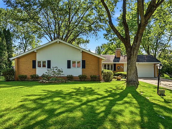 4th image of 2701 Blue Rock Dr