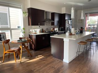 628 SW 100th St, Seattle, WA 98106