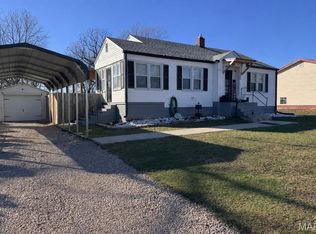 103 N Country Ln, Desloge, MO