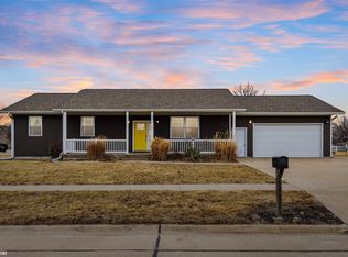 1301 Huron St, Mediapolis, IA