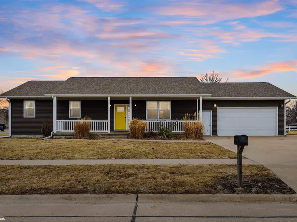 1301 Huron St, Mediapolis, IA 52637