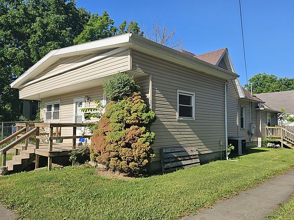 3rd image of 401 S 20th St