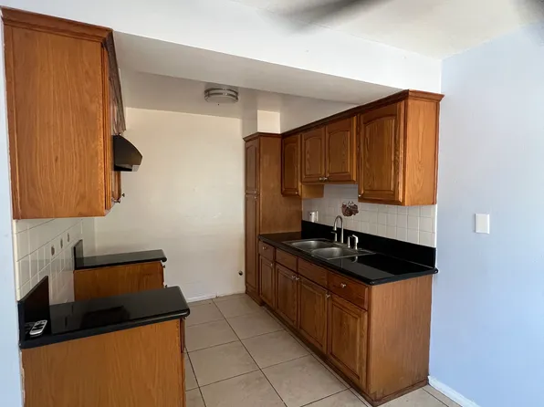 9621 San Juan Ave #A, South Gate, CA 90280