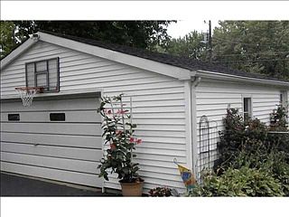 3rd image of 7347 E 56th St