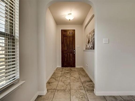 3rd image of 6224 Thunderwing Dr