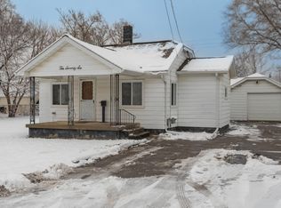 1076 W Whittemore Ave, Flint, MI 48507