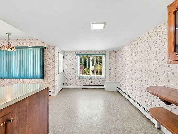 5th image of 1357 State Street