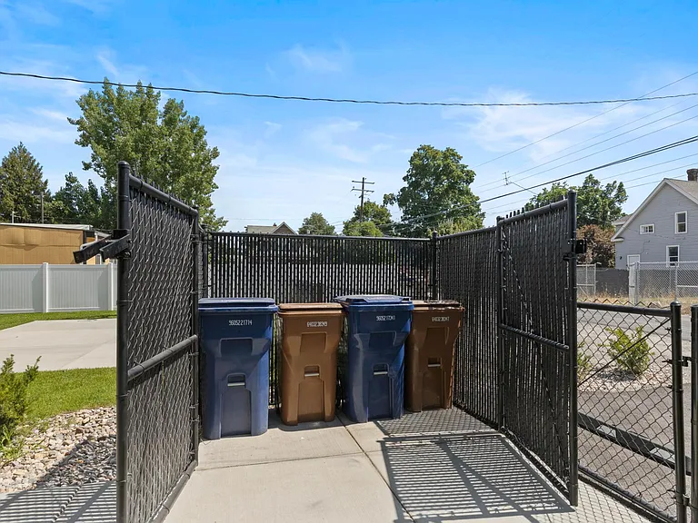 1911 W Boone Ave #2 — Photo 26