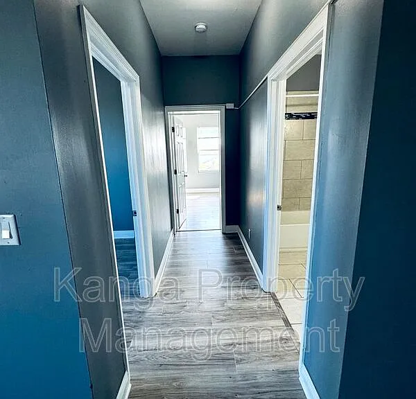 1401 Division Ave #203 — Photo 17