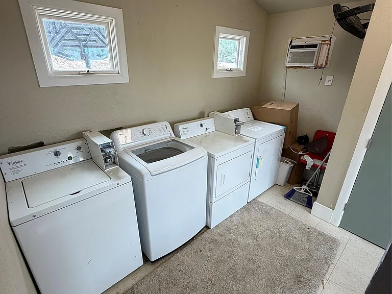 1505 Oreilly Ct #D — Photo 10