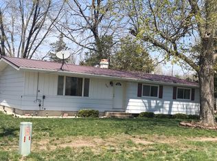 605 Mill St, Eddyville, IA 52553