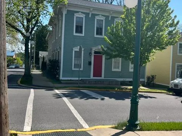 202 S 2nd St, Lewisburg, PA 17837