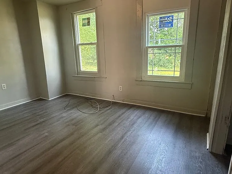1414 W Washington St — Photo 11
