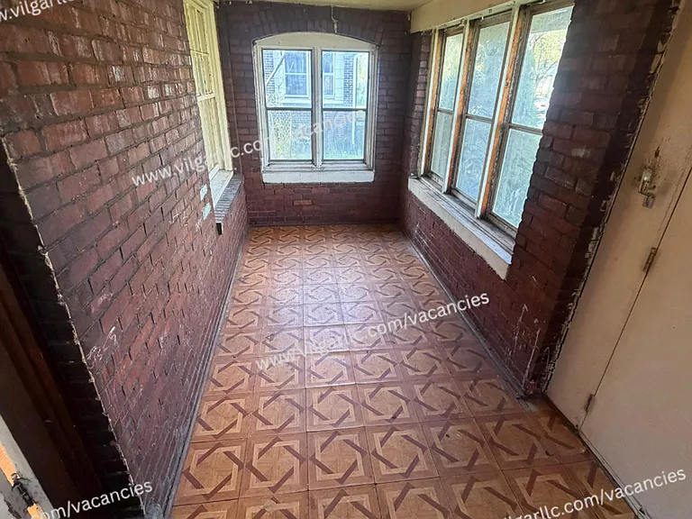 809 Pierce St — Photo 9
