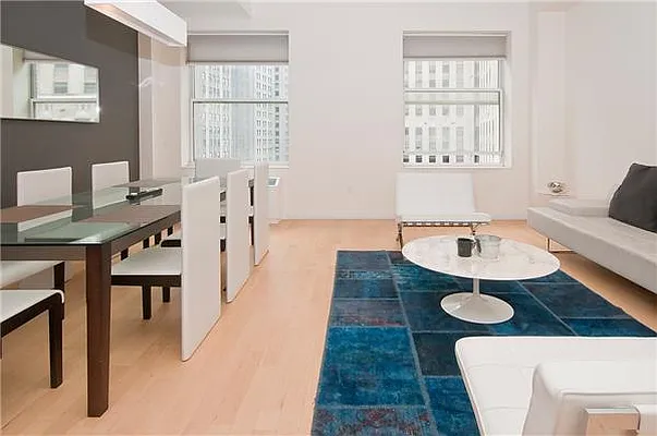 Rented by Azulay Group | media 31