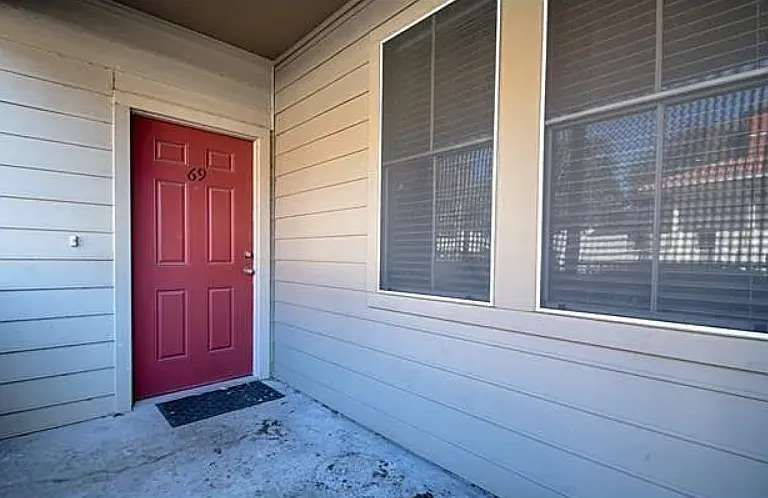 2529 Rio Grande St #37 — Photo 4