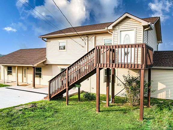 3rd image of 4294 Witt Acres Cir