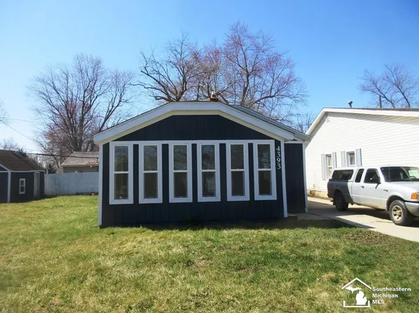 4393 2nd St, Newport, MI 48166