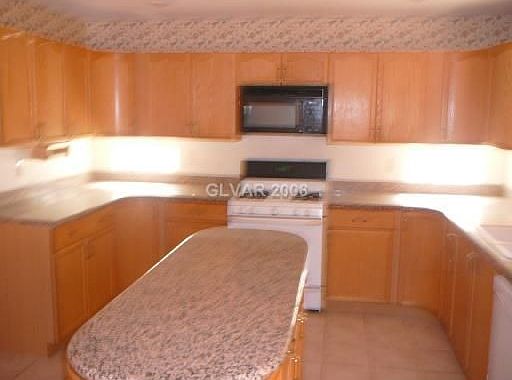 2nd image of 7713 Falconwing Ave