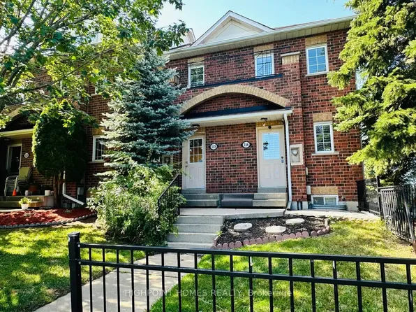 2 Hedge End Rd #115, Toronto, ON M1B 5Z8