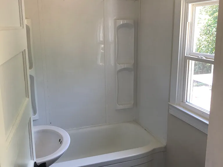 604 Colorado Ave — Photo 18