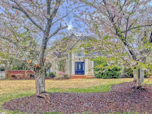 412 Grayson Dr, Moore, SC 29369