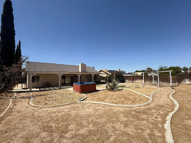42472 Plains Dr — Photo 15