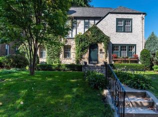 573 Summit Ave, Saint Paul, MN 55102
