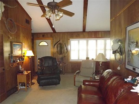 5th image of 2616 Driftwood Dr