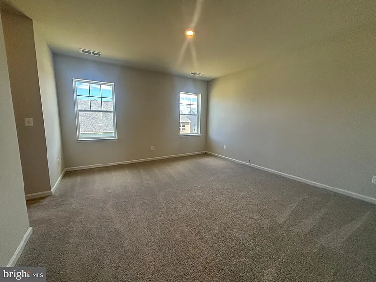 28 Forest Grove Ave #248 — Photo 18