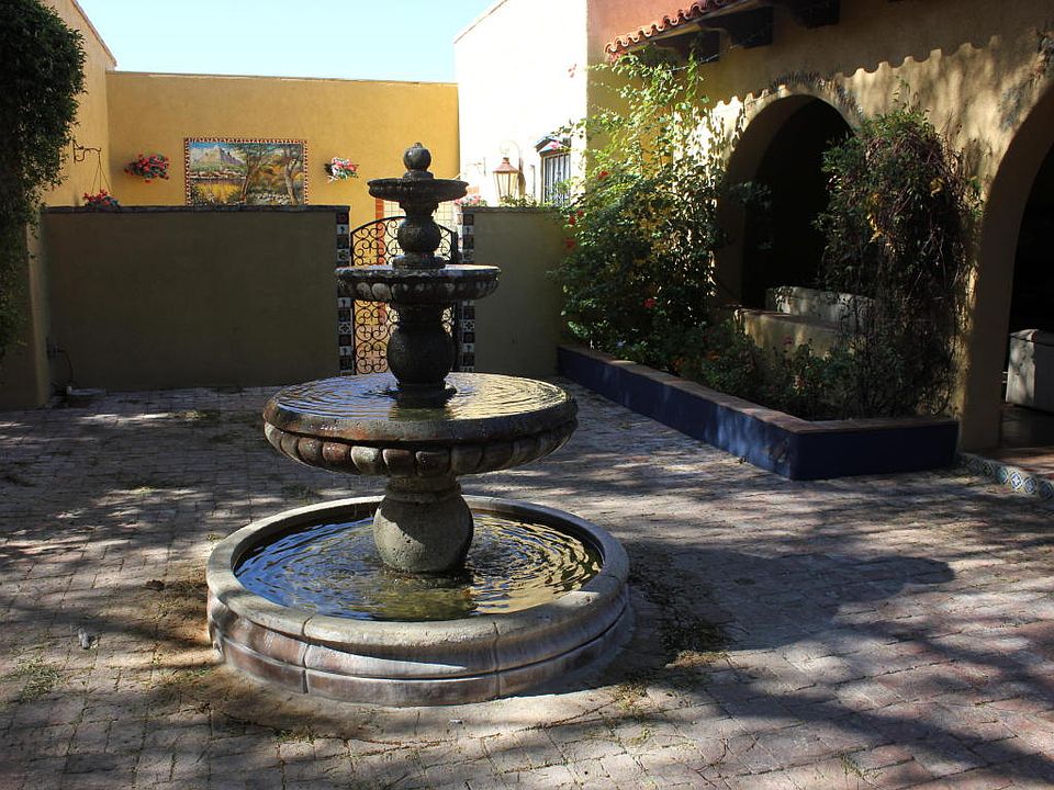 1st image of 8934 S Placita Asta Vieja