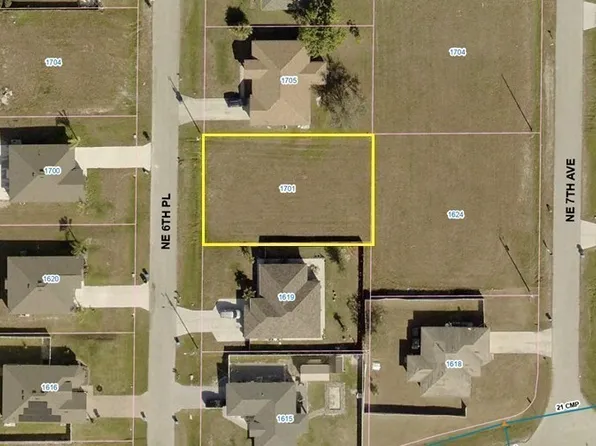 1701 NE 6th Pl, Cape Coral, FL 33909
